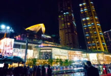 Airport Outlets Among Developer’s 3 New Bangkok Malls Iconsiam’s opening event on Nov. 9, 2018.