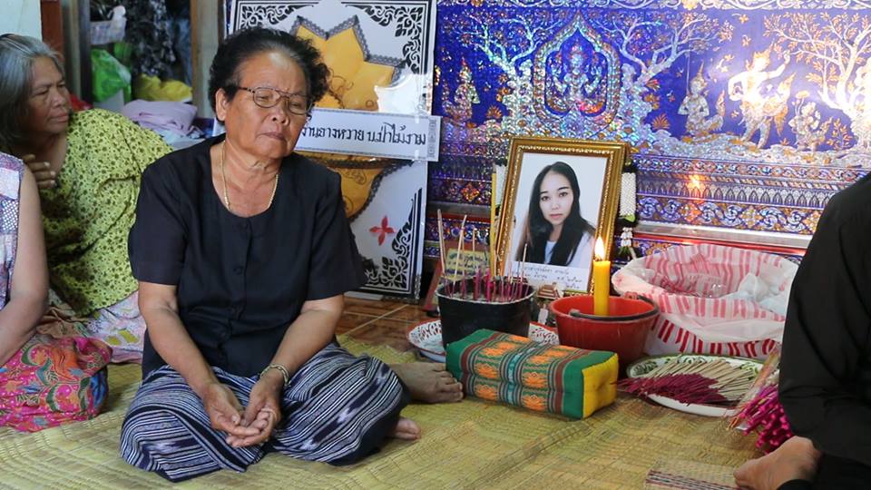 Chorlada Tarawan’s family mourns Tuesday in Khon Kaen, where her body has been taken for funerary rites. 