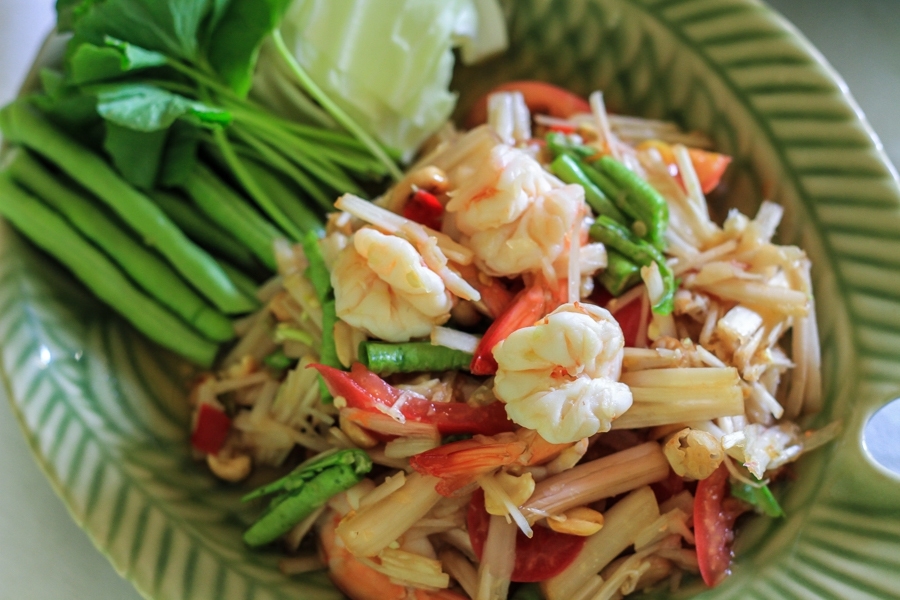 Lotus Root Som Tam (250 baht).