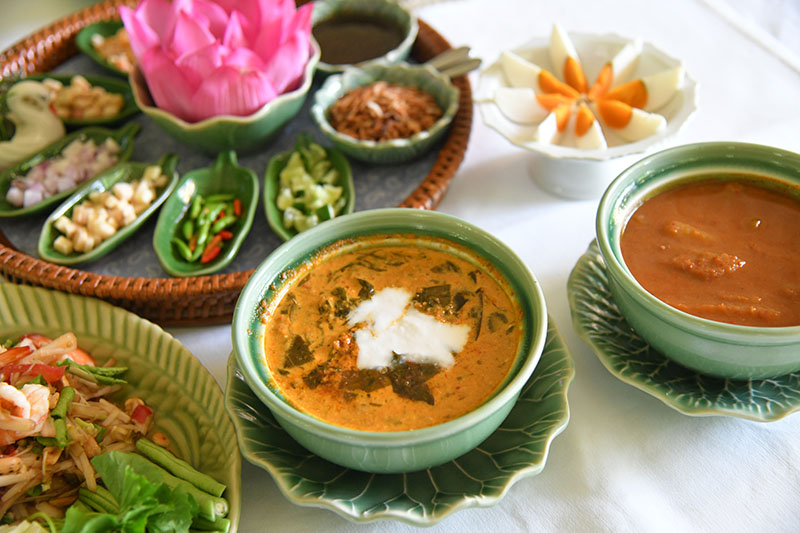 Gaeng kee lek, or Siamese cassia curry (260 baht).