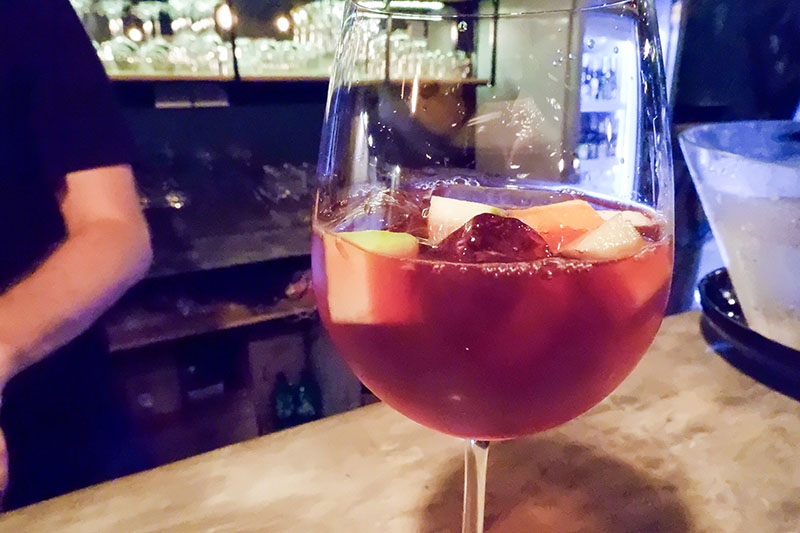 A glass of sangria (160 baht).