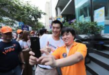 Election Commission Bans Online Sales of Political Merch Photo: Future Forward Party / Facebook