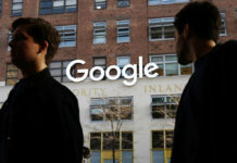 Silicon Valley East: Google Plans $1B Expansion in New York People walk by Google offices in 2017 in New York. Photo: Mark Lennihan / Associated Press