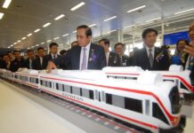 Alternatives to Chinese Money Sought For High-Speed Rail