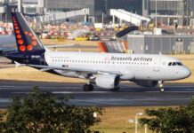 Belgium to Shut Airspace for 24 Hours Due to Strike An Brussels Airlines Airbus 319 taxis in 2013 at Heathrow Airport in London, England. Photo: Mark Harkin / Flickr