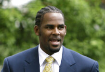 Lawyer Likens R. Kelly to Beethoven to Explain Studio Move This June 13, 2008 file photo shows R&B singer R. Kelly, arriving at 3the Cook County Criminal Court Building in Chicago. Photo: M. Spencer Green / Associated Press