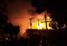 Monks Injured in Bangkok Temple Fire Photo: JS100 / Facebook