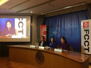 From left, Siripa Intavichein of the Democrat Party, Pheu Thai’s Tidarat Yingcharoen and Pannika Wanich of the Future Forward Party on Wednesday at the Foreign Correspondents’ Club of Thailand in Bangkok.