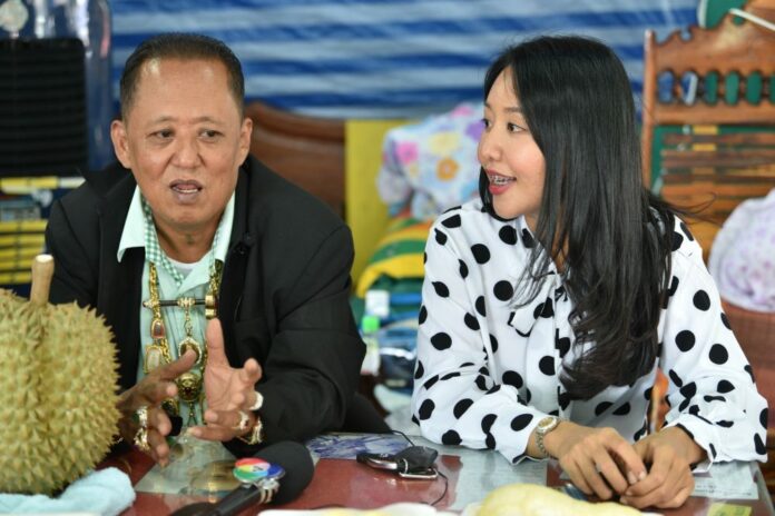 Arnon Rodthong and Karnsita Rodthong speak at a news conference Monday.