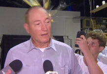 Aussie Senator Who Blamed Muslims for NZ Attack Gets Egg on Face A teenager breaks an egg on the head of Australian Sen. Fraser Anning while he holds a press conference Saturday in Melbourne. Photo: Associated Press