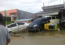 Flash Floods, Slides in Eastern Indonesia Kill at Least 50