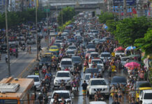 How to Check for Songkran Traffic, Real-Time Traffic in Phra Pradaeng district in Samut Prakan for Songkran 2018.
