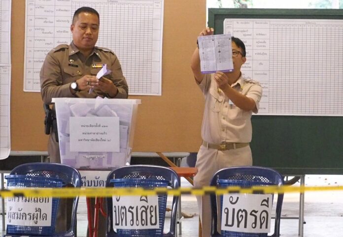 Vote counting on March 24, 2019.