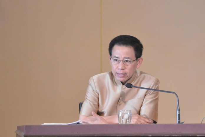 A file photo of Lt. Gen. Sansern Kaewkamnerd. Photo: Matichon