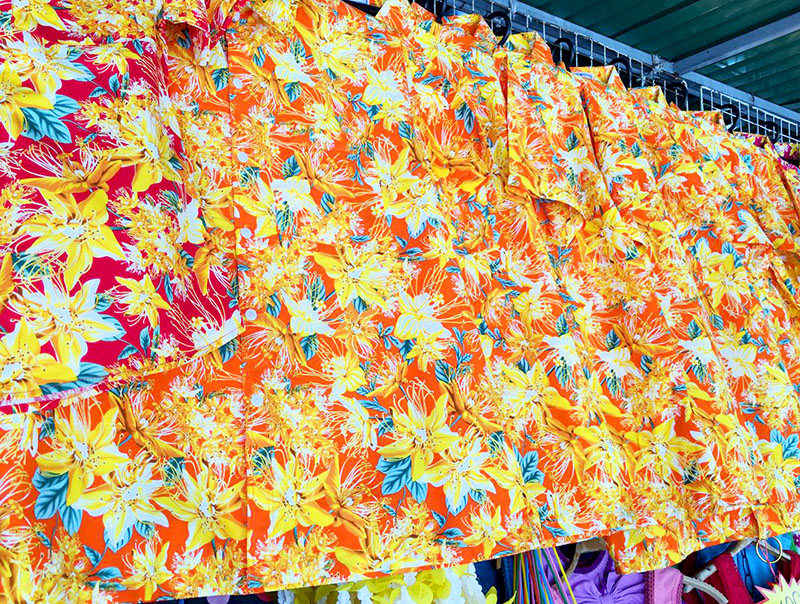 Shirts with Yellow Star flower patterns in Surin.