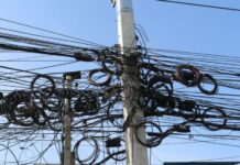 City Hall Wants All Telecom Cables Underground in 2 Years