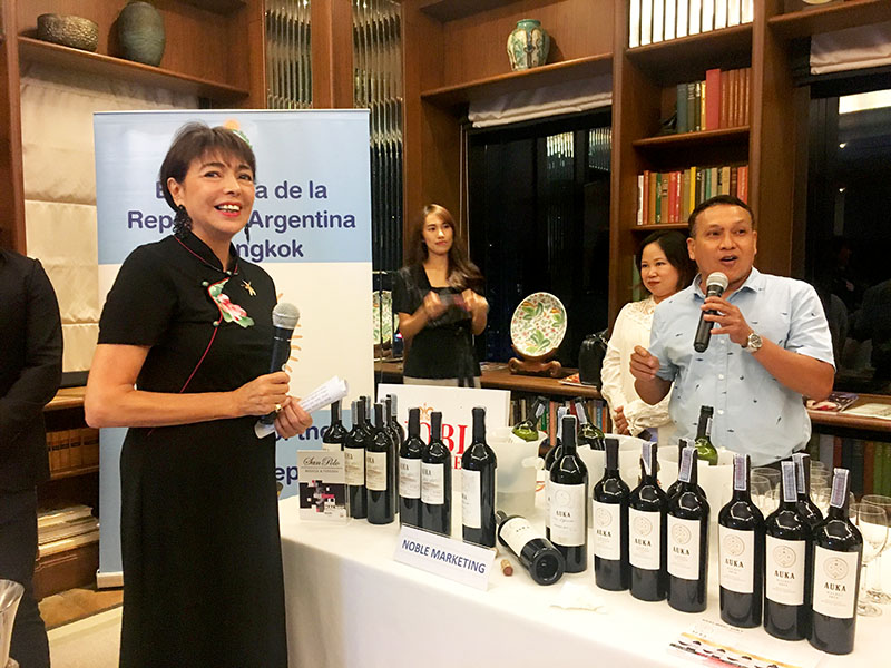 Ambassador Alicia Sonschein at an event to promote Argentine imports of Malbec.