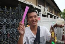 Anti-Junta Activist Ekachai Assaulted at Court