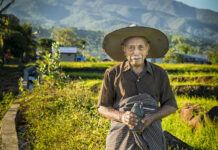 Teacher’s Charity Photo Exhibition Captures Kindness Around the World Photo: David Simon / Courtesy