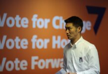 Pheu Thai Divided on Thanathorn’s PM Bid, Source Says