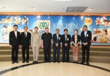 Cambodia’s Ambassador Witnesses International Labour and Human Rights Practices at CPF’s Chicken Processing Plant