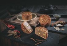 “Longevity Mooncakes” at Bangkok Marriott Marquis Queen’s Park