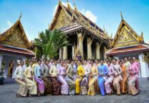 Race for Miss Universe Thailand 2019 Under Way (Photos) Miss Universe Thailand 2019 contestants today at the city pillar.