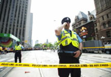 Police: 4 Shot, 3 Arrested at Raptors Rally in Toronto Toronto Police secure the scene after a shots were fired during the Toronto Raptors NBA basketball championship parade in Toronto, Monday, June 17, 2019. Photo: Andrew Lahodynskyj/The Canadian Press via AP