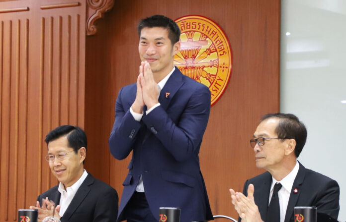 Thanathorn Juangroonruangkit, center, at the post-election politics symposium on June 14, 2019 at Thammasat University.