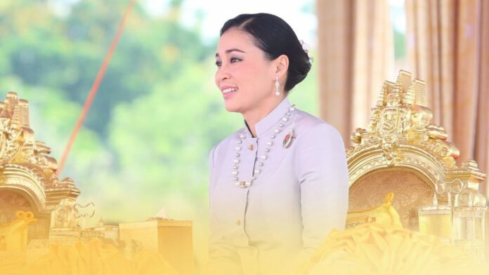 Suthida002