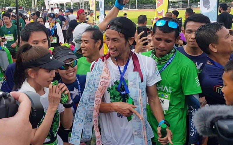 Toon at the finish line in Khon Kaen on June 17, 2019. 
