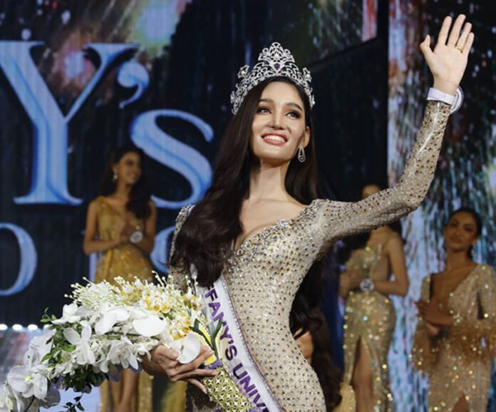 Ruethaipreeya “Dear” Nuanglee is crowned Miss Tiffany’s Universe 2019 on July 20, 2019 in Pattaya. Photo: Miss Tiffany’s Universe / Facebook