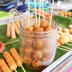 Meatballs can be put in reusable glass jar instead of plastic bags. Photo: Nuu BlueFern / Facebook