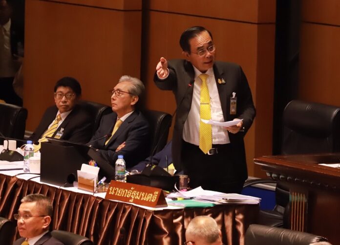 PM Prayuth Chan-ocha responds to Sereepisut's criticism in Parliament on July 25, 2019.