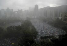 China Condemns Taiwan Over HK Asylum Offer