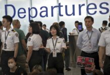 Hong Kong Airport Shuts Down for Second Day