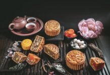 Enjoy Mooncake Afternoon Tea with fine tea and delicious mooncakes at Bangkok Marriott Marquis Queen’s Park