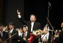 Touring Edinburgh, Conductor Yu Long Hopes to ‘Show a Modern China’