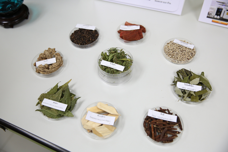 Different herbs used for Phrasa-Kancha cannabis-derived recipe.