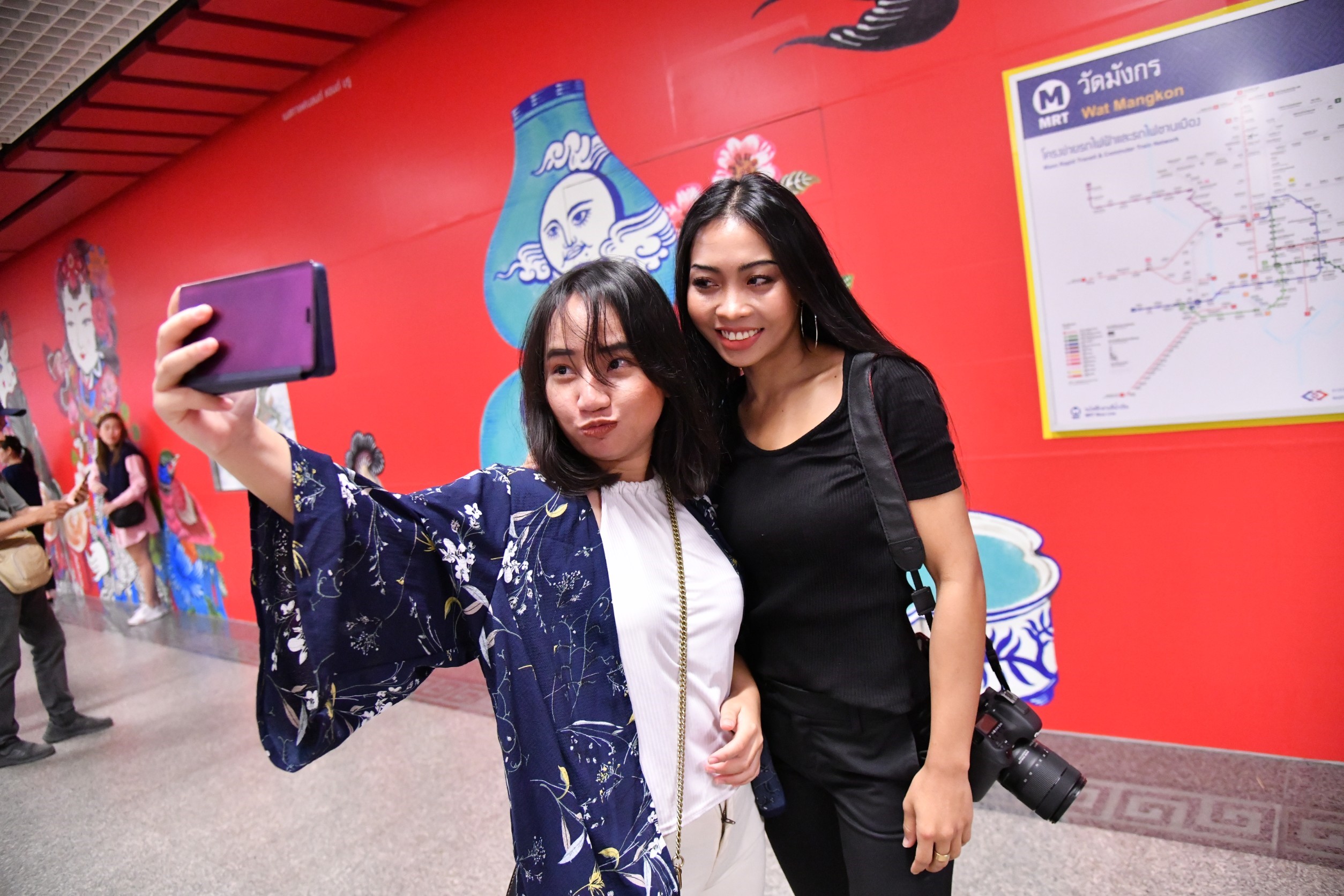 Visitors took a selfie inside MRT Wat Mangkon on August 4.