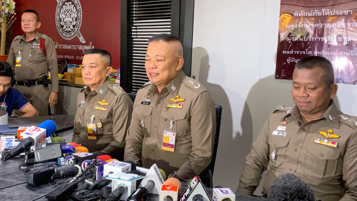 Police Maj. Gen. Samrit Tongtao speaking to the press at Bukkhalo Police Station on Sept. 24.