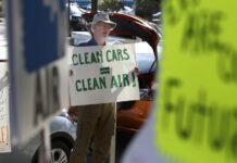 Automakers Side With Trump in Legal Fight With California