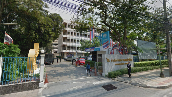 Entrance of the Immigration Bureau on Soi Suan Phlu, where Kris Janssens was detained on Oct. 3. Photo: Google Maps Entrance of the Immigration Bureau on Soi Suan Phlu, where Kris Janssens was detained on Oct. 3. Photo: Google Maps