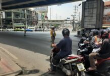 Netizens Angered by Motorcade Traffic Woes