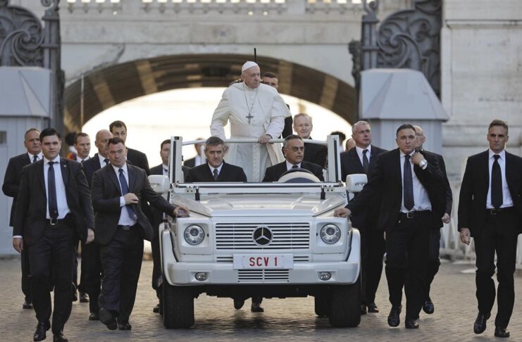 When and Where to Catch Pope Francis in Bangkok