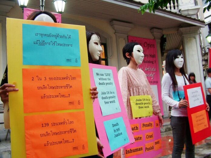 Protesters call for end of the death penalty in Bangkok in an undated file photo. Image: Amnesty International Thailand.