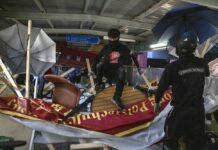More Transit Disruptions, More Violence Break Out in Hong Kong