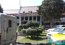 Defendant Opens Fire in the Courtroom, Killing Plaintiff and Lawyer The exterior of Chanthaburi Court on Nov. 12, 2019.