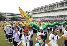 800 Students and 1 Naga to Dance for Pope in Bangkok (Photos, Video)