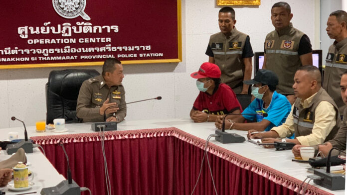 Anusak Daengdet, 27, and Watchara Wannamas, 26, at a presser on Nov. 11, 2019.